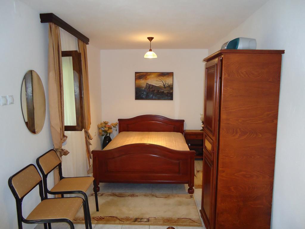 Apartment Odmor Bar Esterno foto
