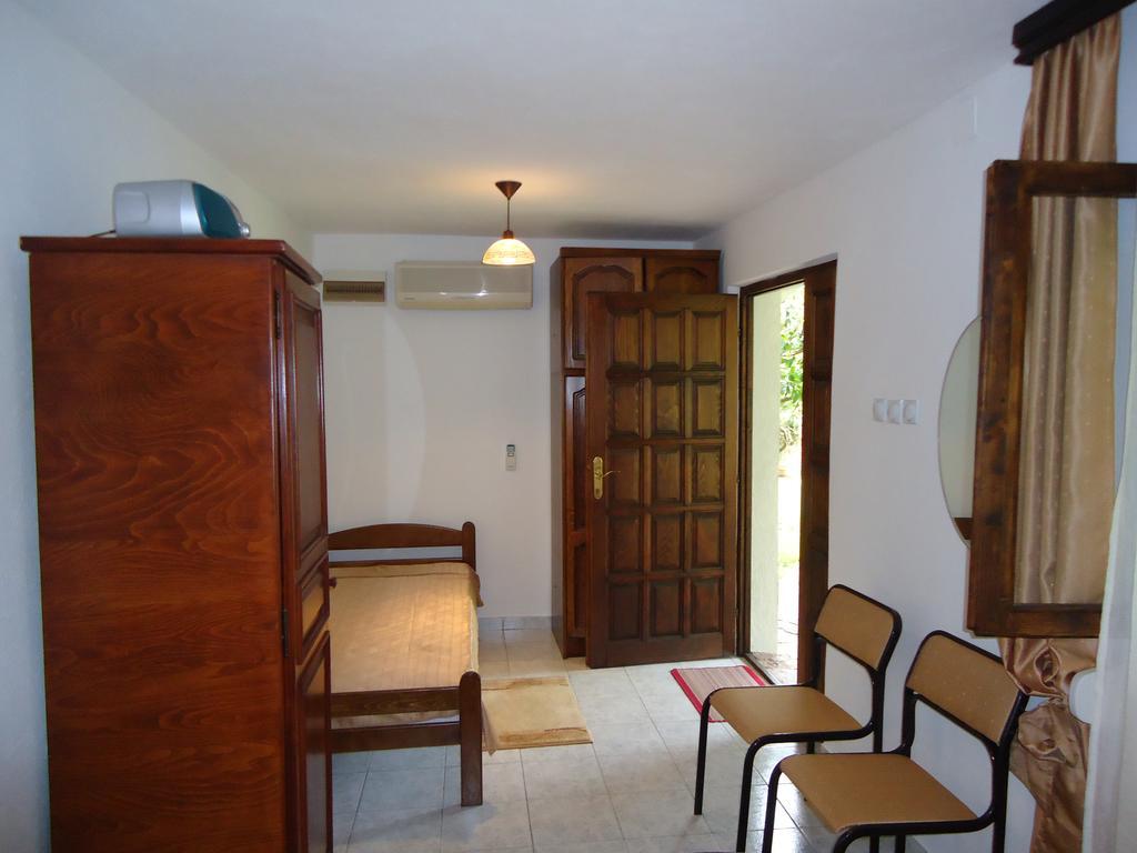 Apartment Odmor Bar Esterno foto